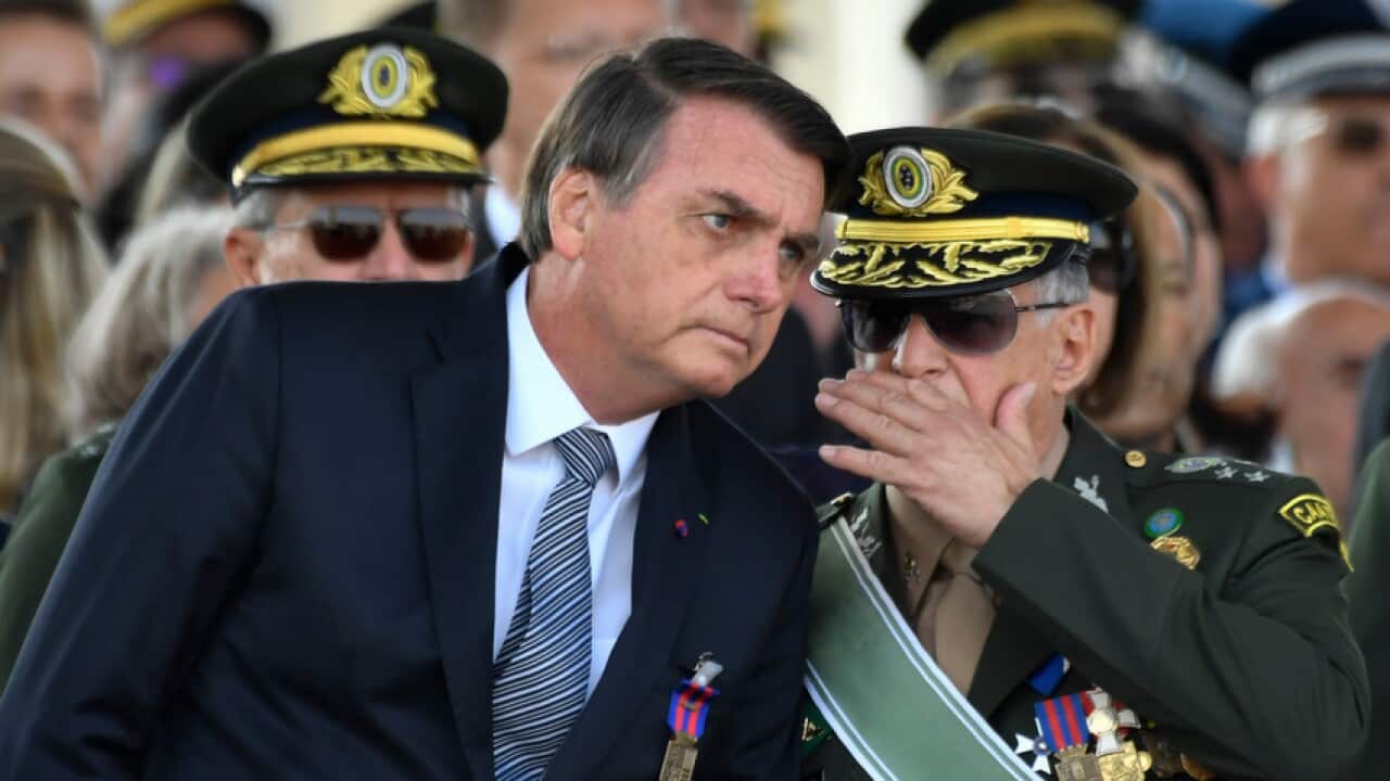 Solemnity in honor of the soldier's day - Jair Bolsonaro, president of the republic, accompanied by General Edson Leal Pujol, commander-in-chief of the army.