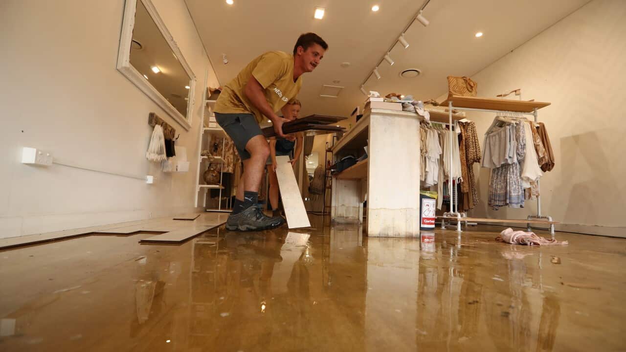 FLOODS NSW
