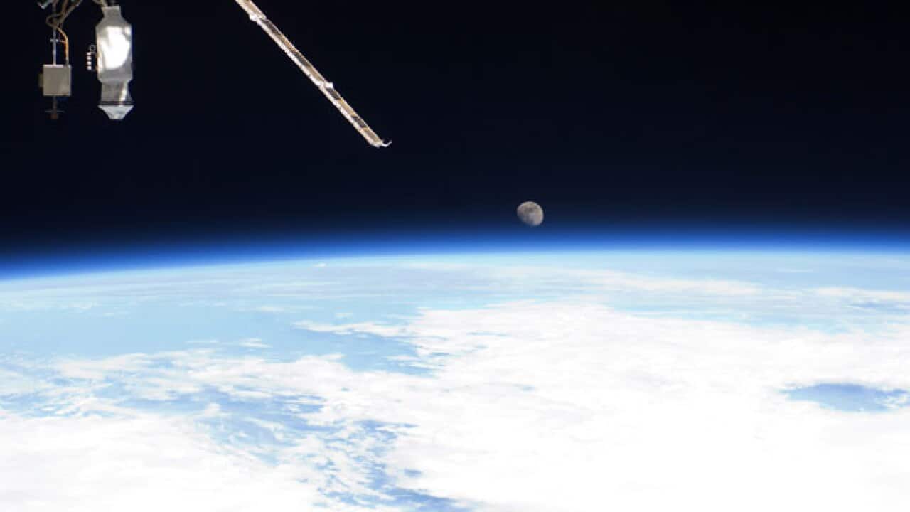 moon_iss_2508_B_getty_117718856