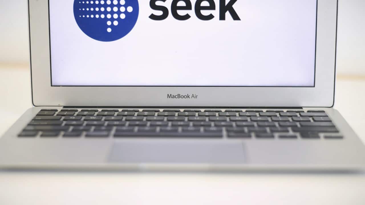 A SEEK log on a computer