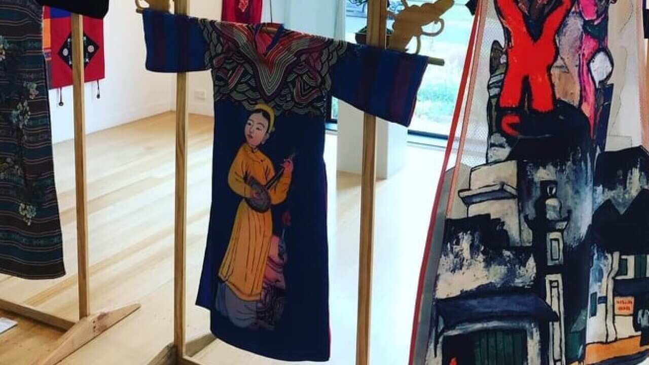 Vietnamese Traditional Dress