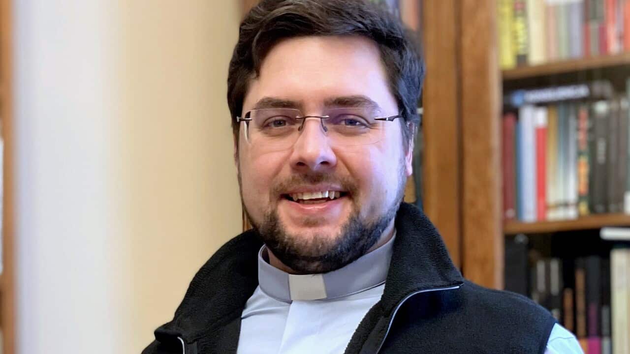 Pawel Dudzik SJ.jpg