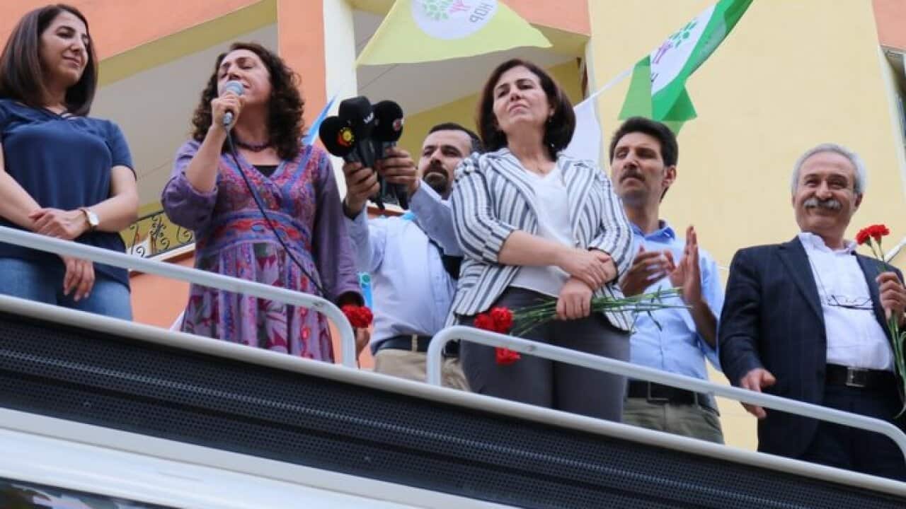kurdish female candidate speaks in election campaign
