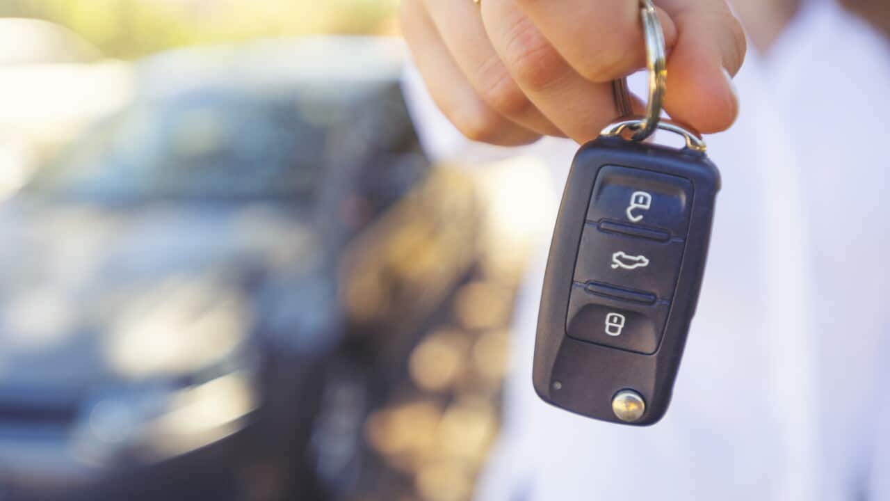 Australia Explained - handing over the new car keys