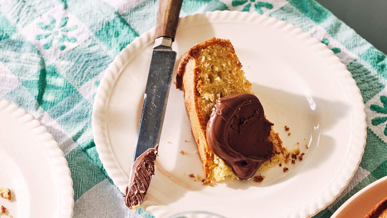 My mother’s vanilla breakfast cake