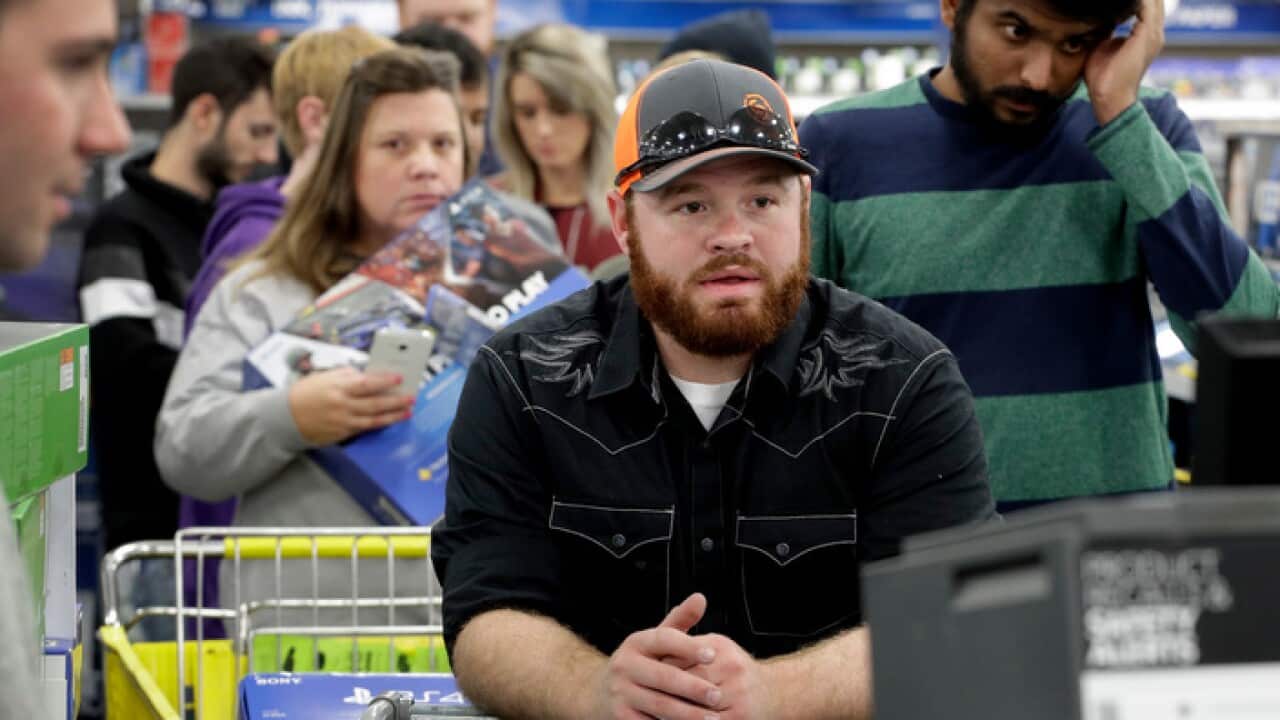 Call for kindness at check-out counter during holiday season.