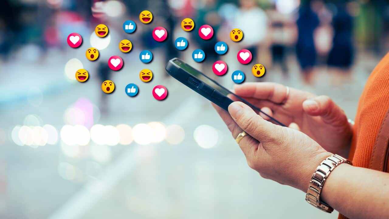 social media's emoji on smartphone