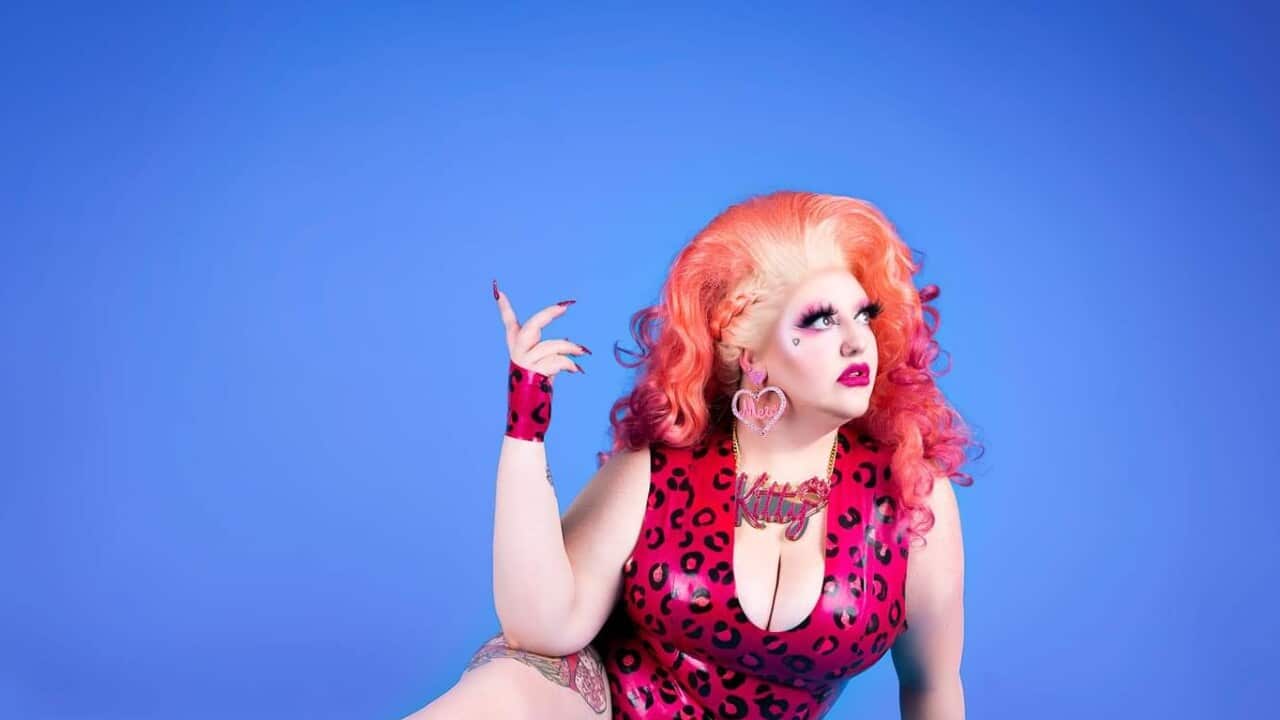 Kitty Obsidian by 3 fates media.jpg