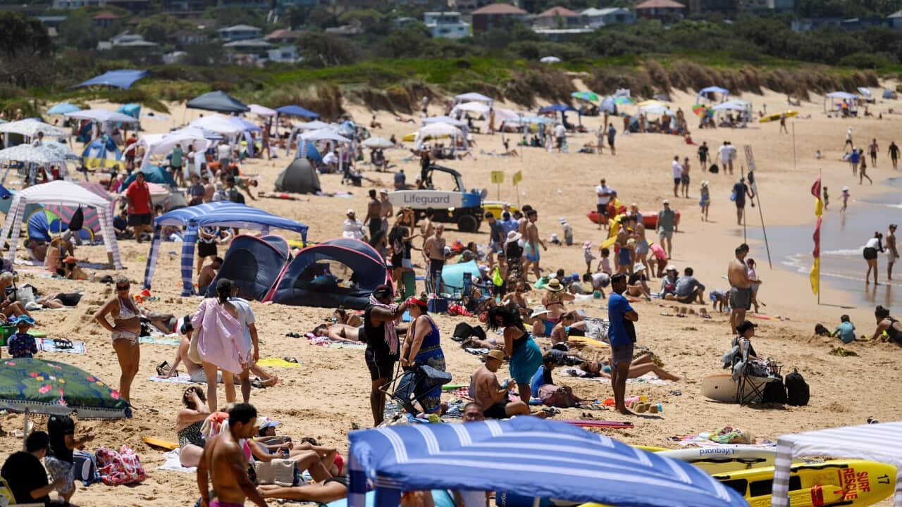 Residents experience a heatwave at Dee Why in Sydney (AAP)