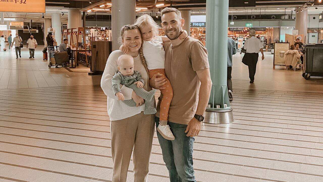 Julia and her family just after arriving at Schiphol