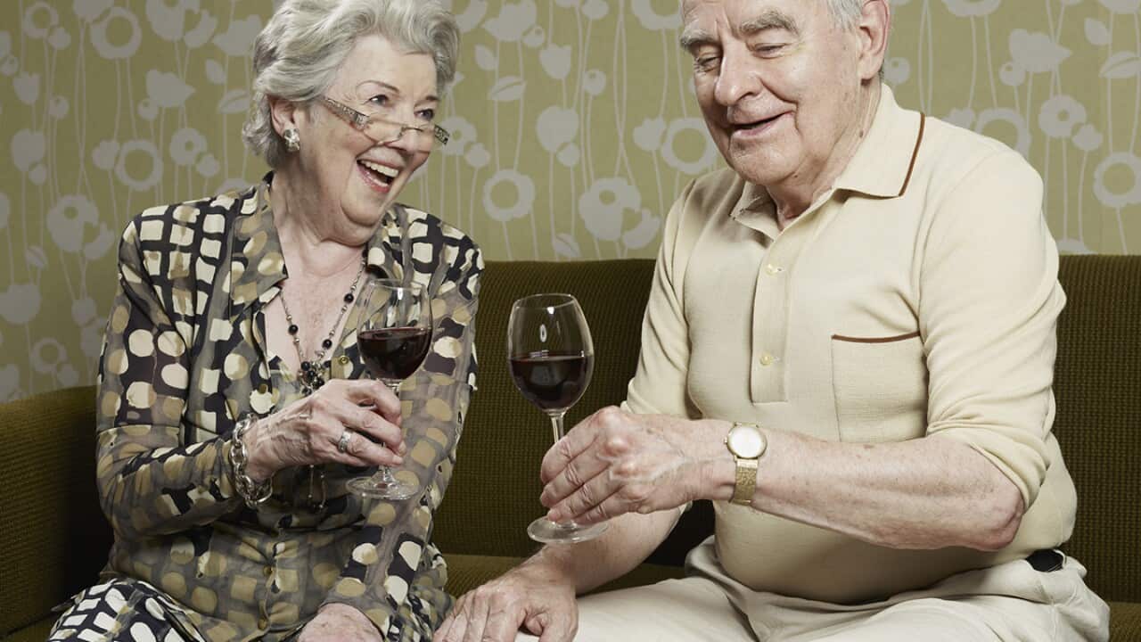 Older adults’ health may mainly reflect wealth and socioeconomic status, not the amount they drink.