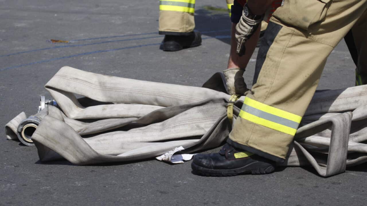 Fire and emergency services at the scene of a fire