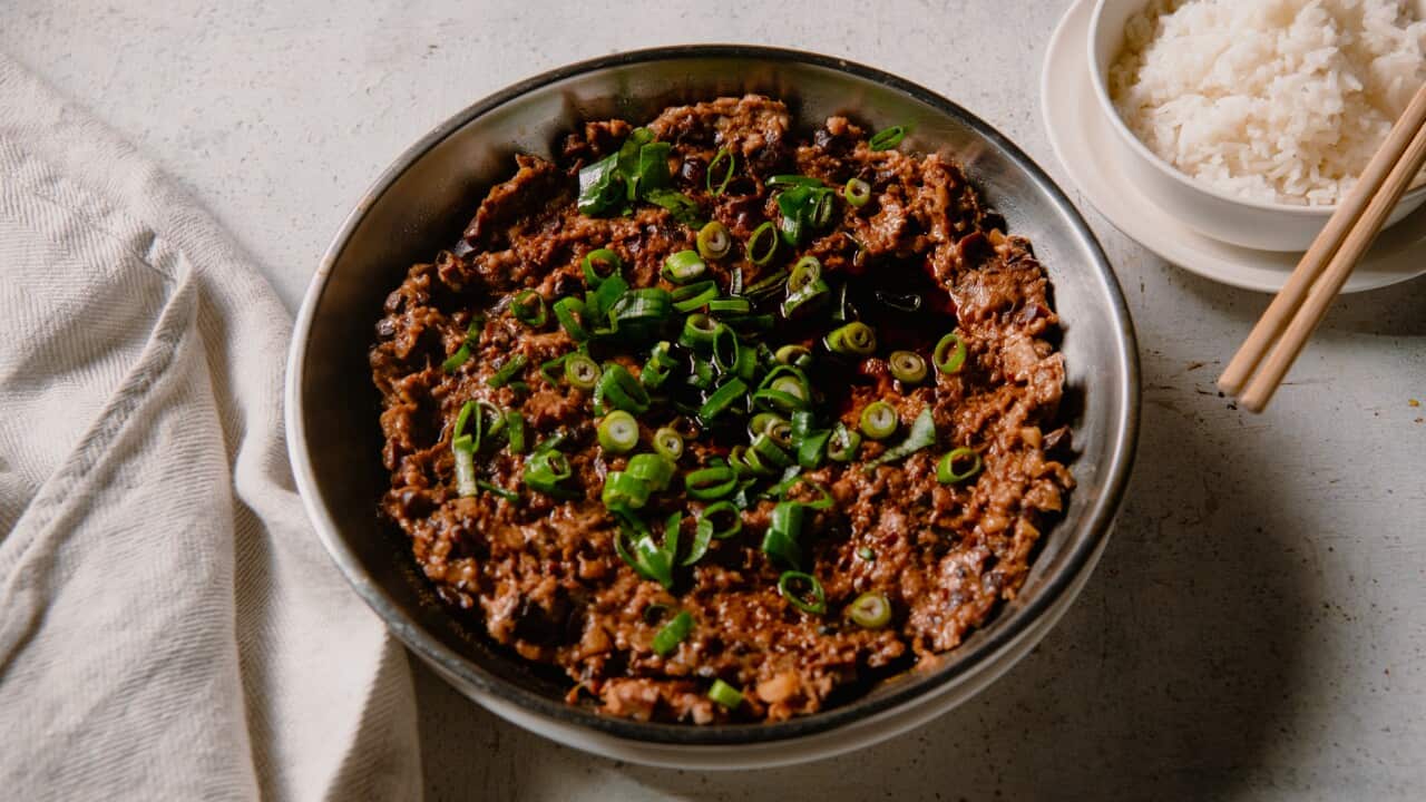 Steamed mushroom and minced pork ‘meat cake’