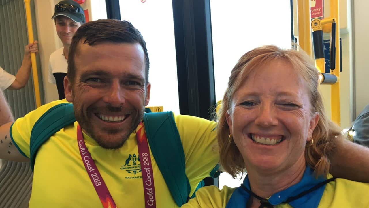 Ein Highlight für Birgit: In der Tram mit Australiens Marathonstar und Fahnenträger Kurt Fearnley