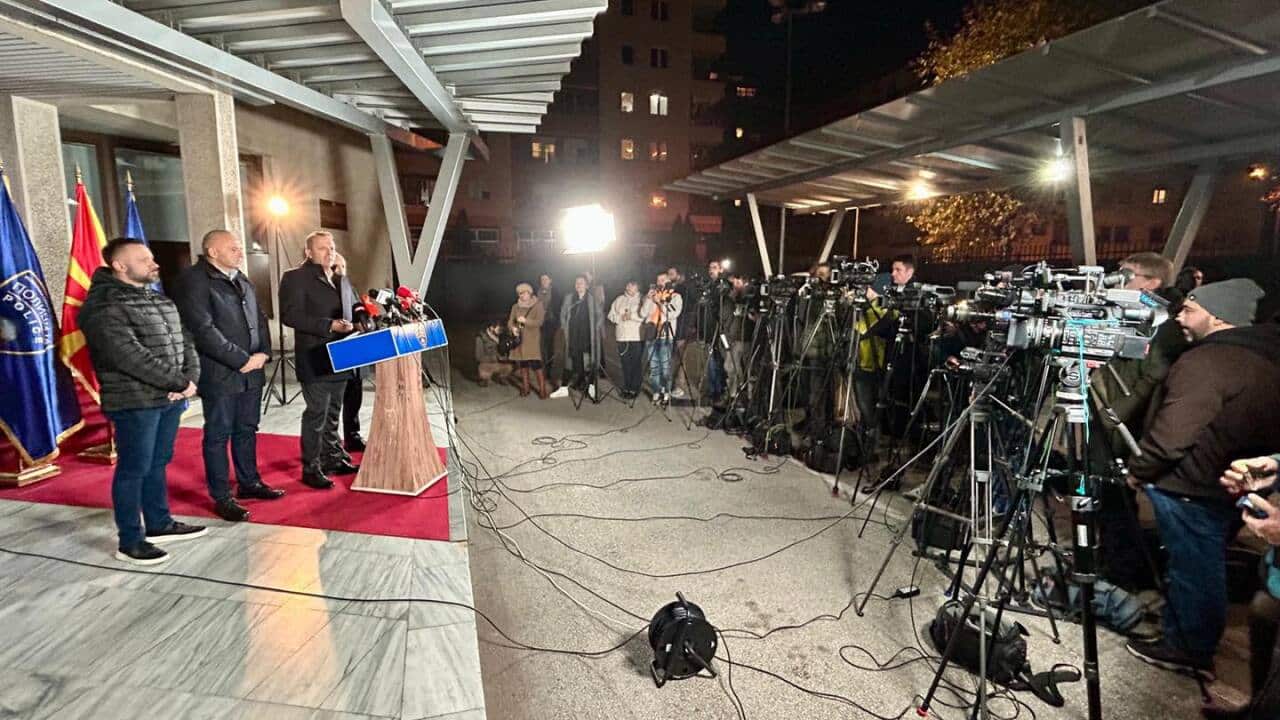 Oliver Spasovski pres foto web.jpg