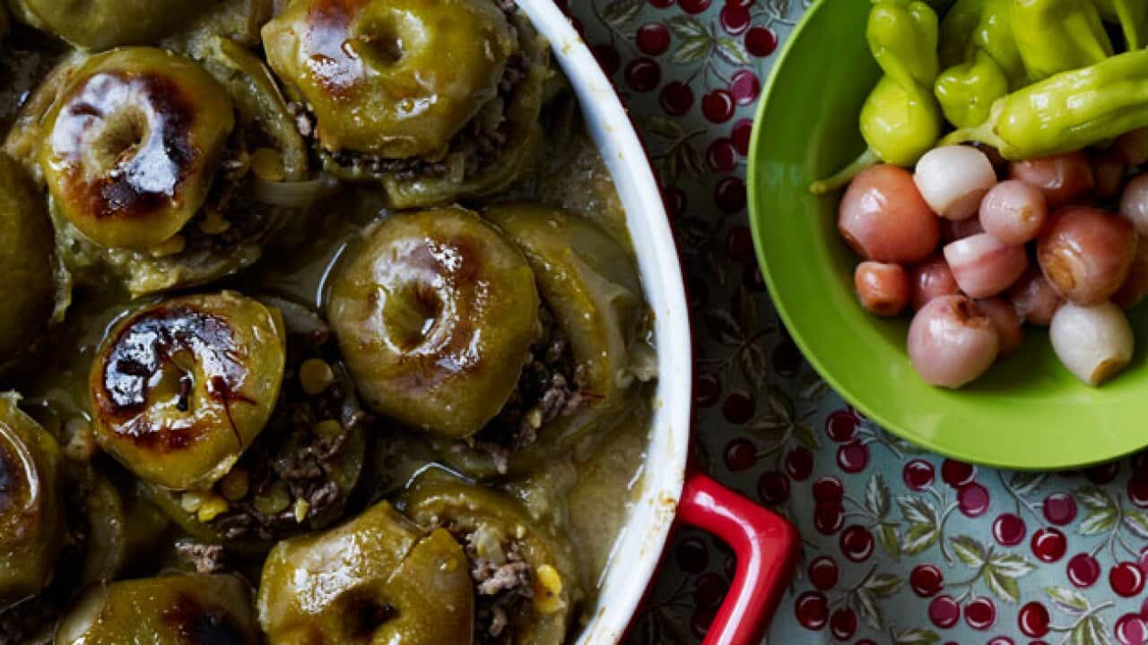 Savoury-stuffed-apples_1785259685