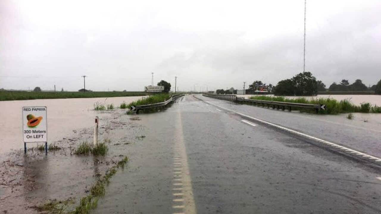 Murray and Tully Rivers flowing over roads near Euramo. 