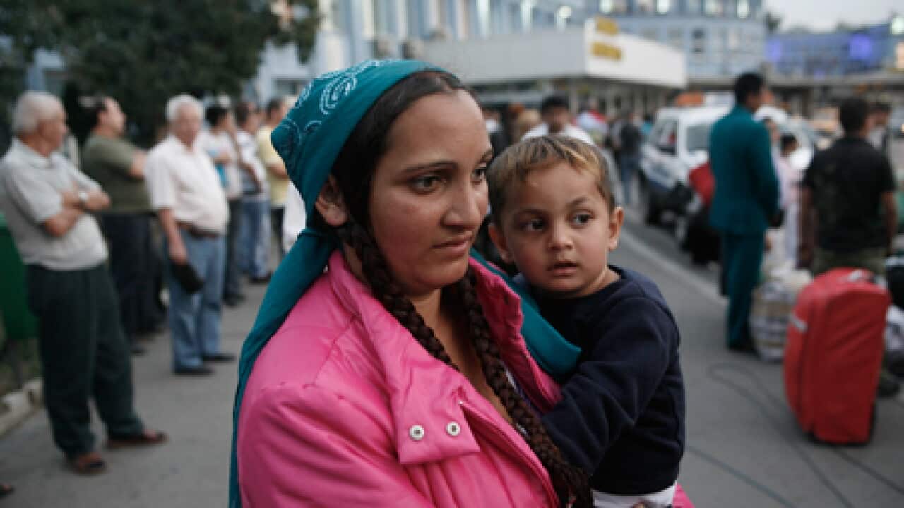 roma_gypsy_expulsion_100915_B_ap_742737452