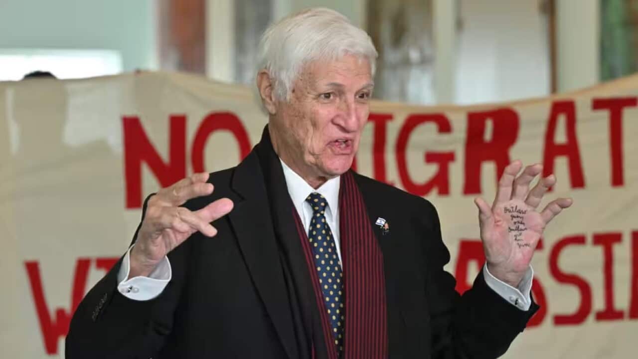 Bob Katter thừa nhận nguồn gốc Trung Đông dù từng tức giận ...
