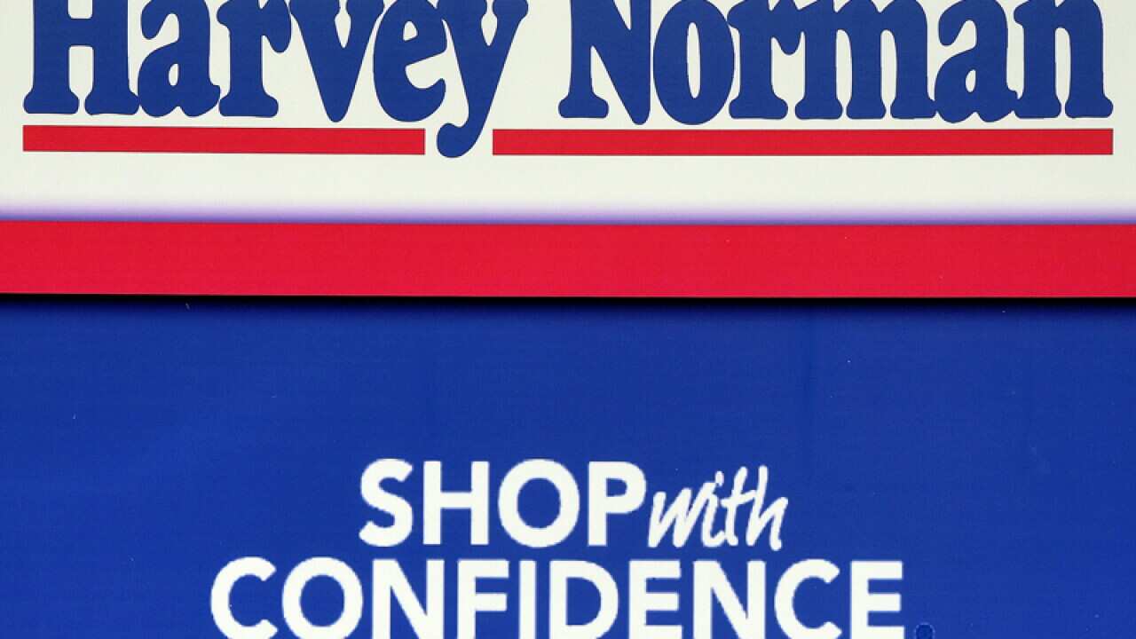 Harvey Norman signage