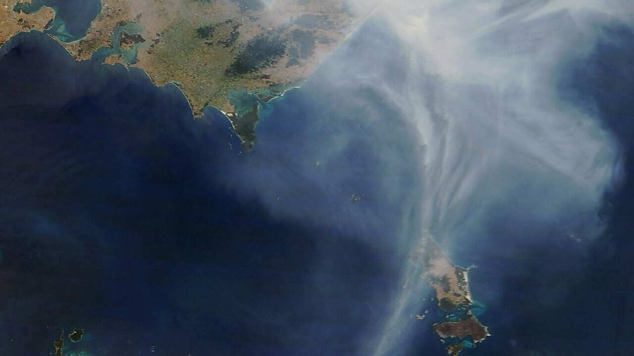 satelite.jpg