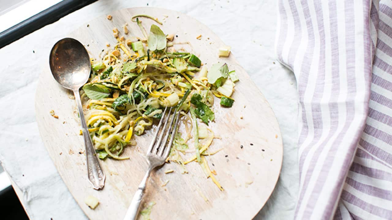 Raw summer pad thai