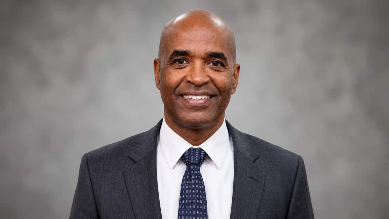 ላዕለዋይ ኪኢላ ማይ መንግስቲ ኲንስላንድ ኢንጂኔር ክብሮም ወልዳይ