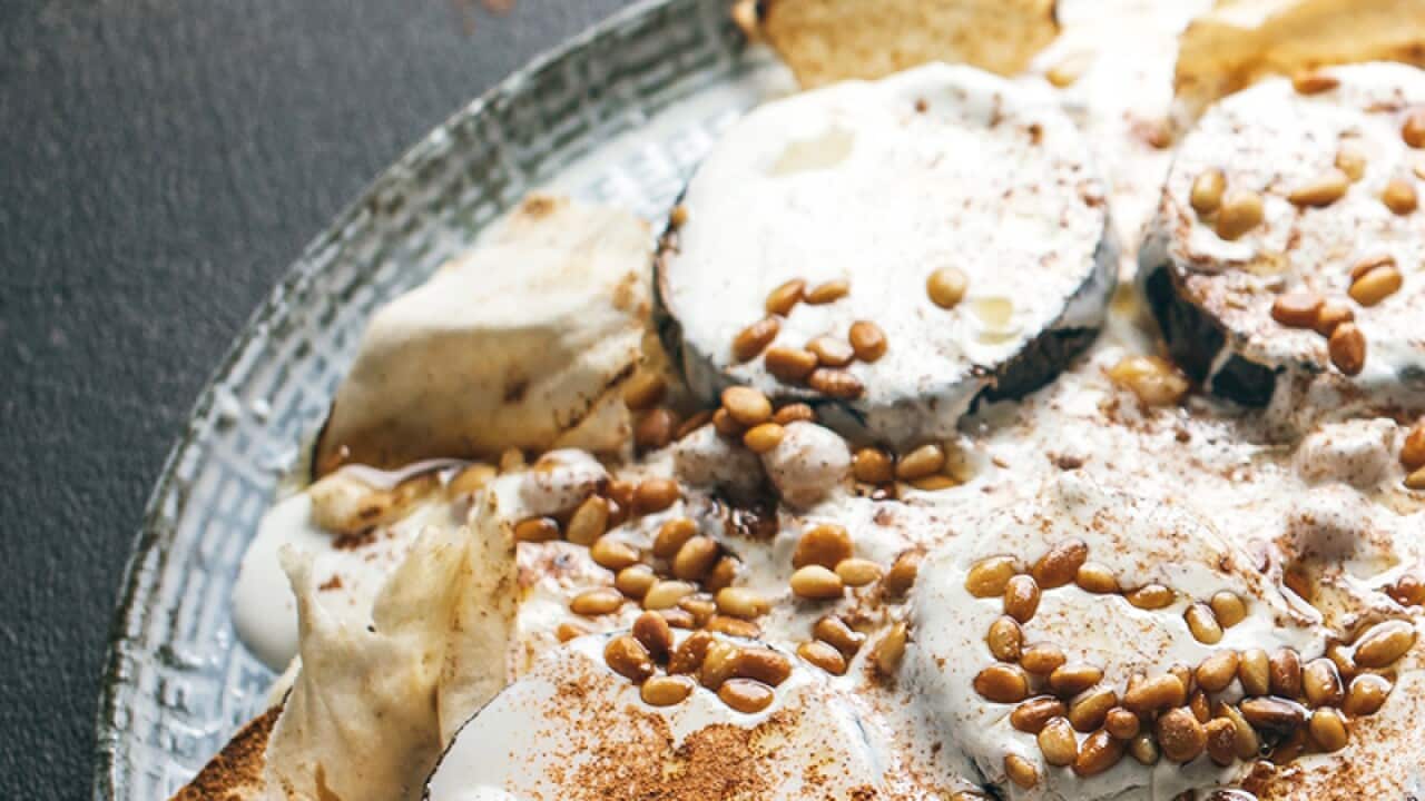 Eggplant fatteh (Fatteh bi batenjan)