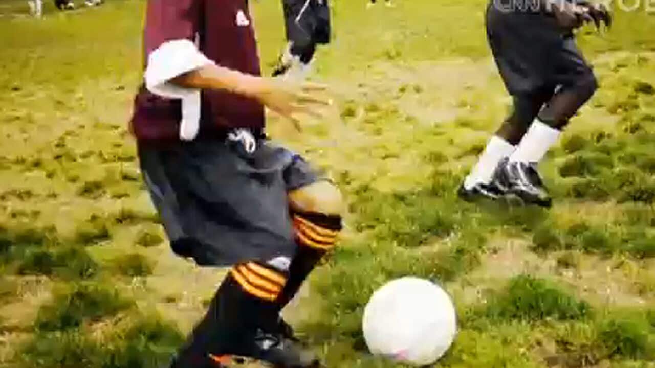 refugee_football_l_120507_sbs_1479283888