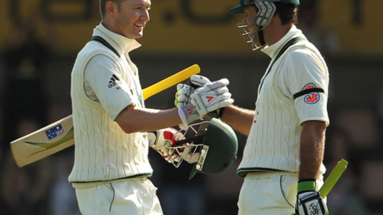 ponting_clarke_b_140110_aap_494131202
