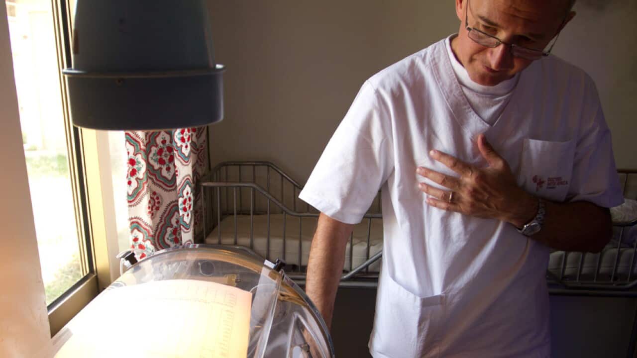 Dott. Gaetano Azzimonti all'ospedale di Wolisso in Etiopia (@ REED YOUNG).jpeg