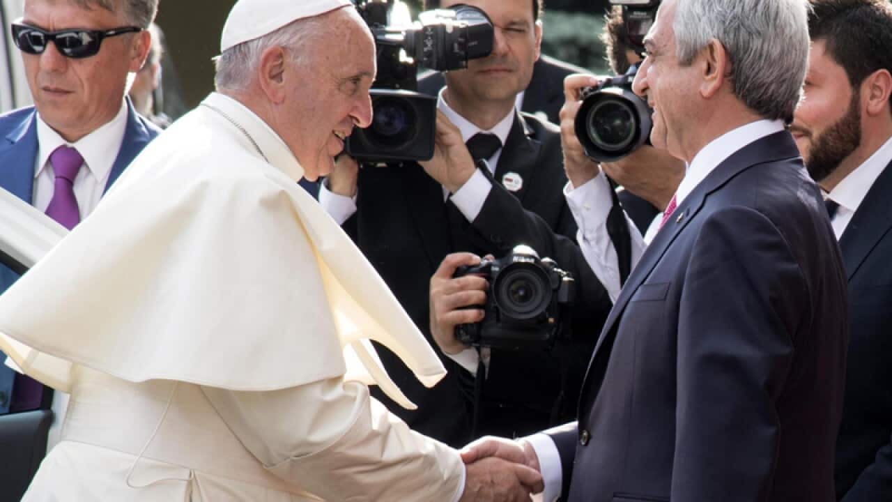 Pope Francis (L) meets Armenia's President Serzh Sargsyan