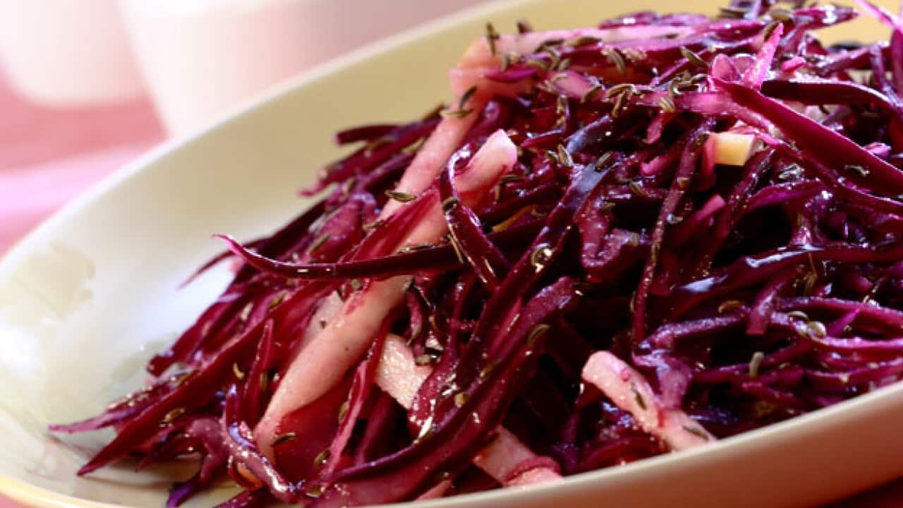Blaukohl-(Red-cabbage-and-a_1789324299