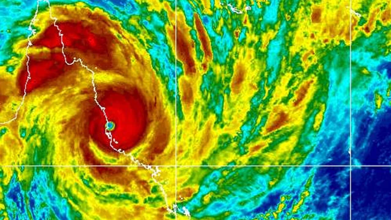 yasi_b_110203_1479687373