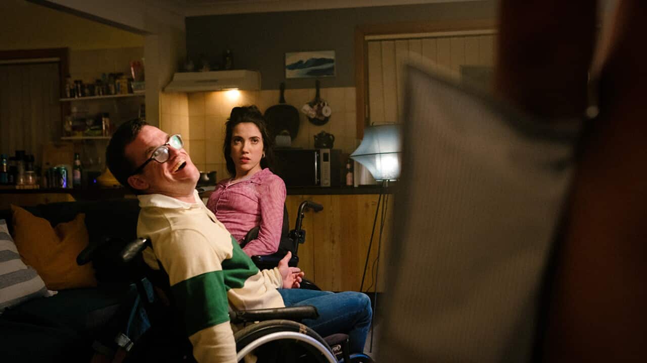 Angus Thompson & Hannah Diviney in Latecomers