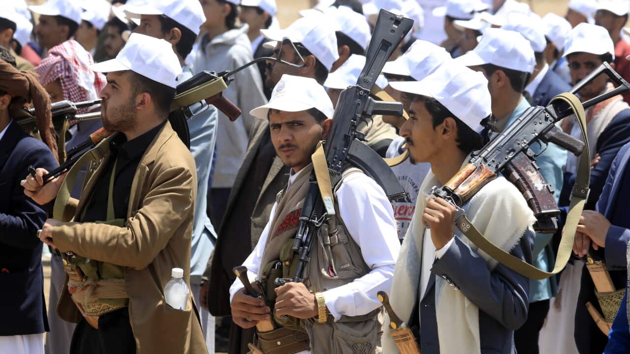 Students rally in support of Houthi naval embargo against Saudi Arabia