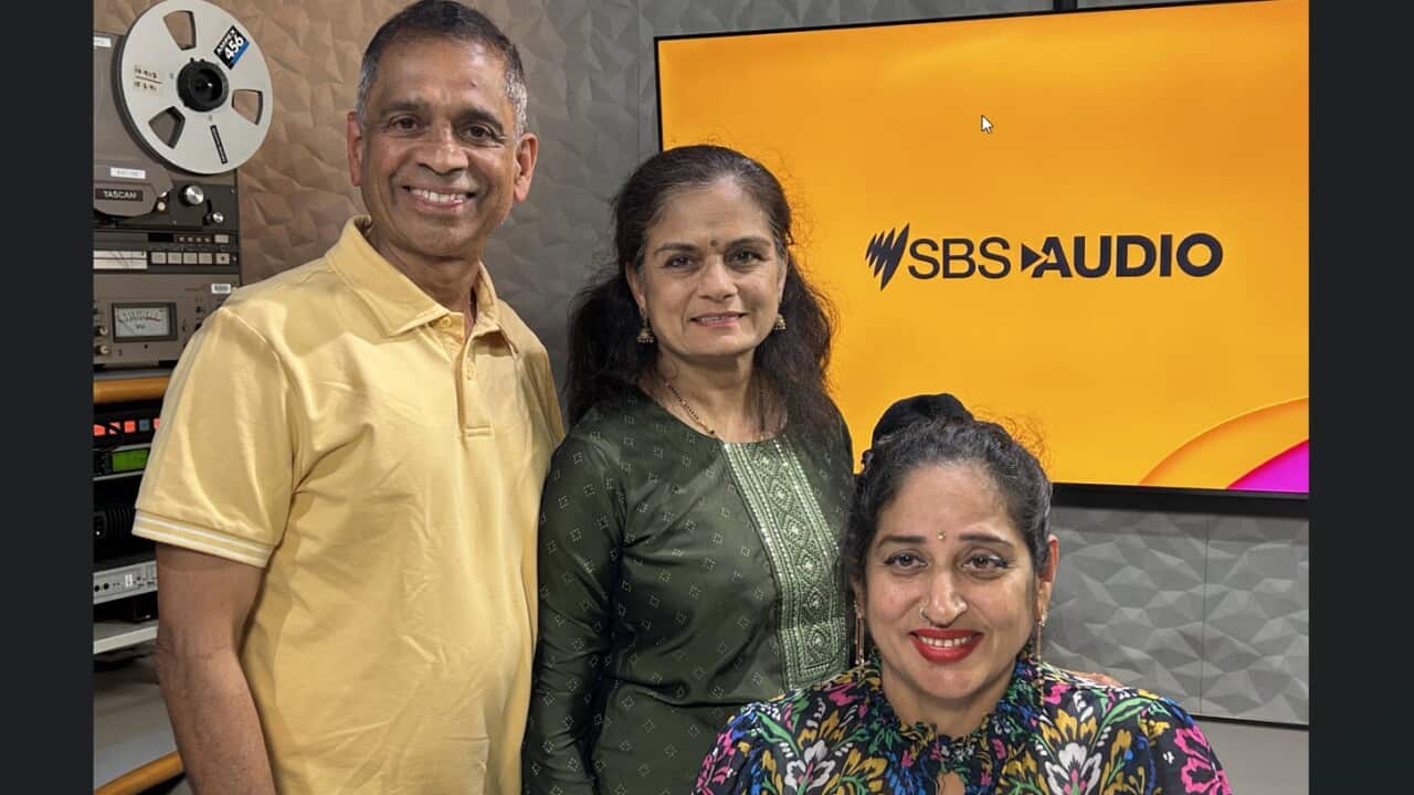 Shankar Ramanathan, Jaishree Shankar and Charanya Manohar (sitting)