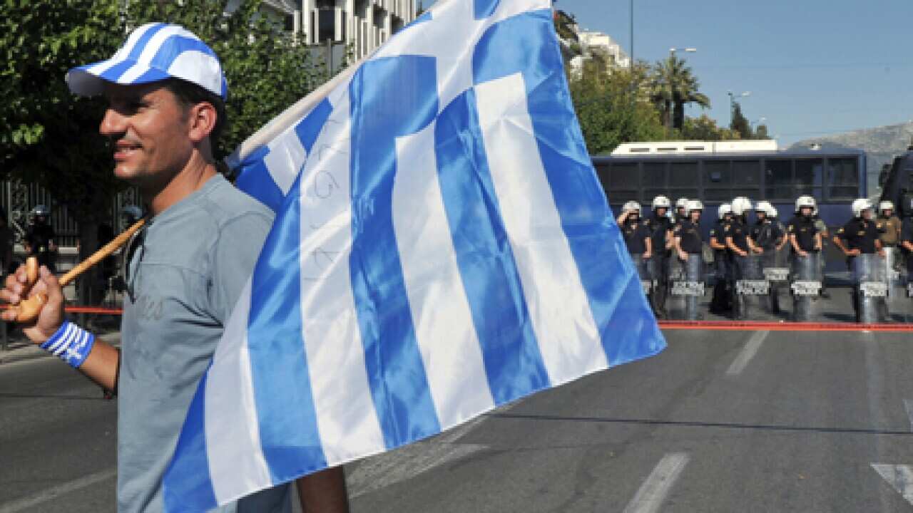 greece_truck_strike_GETTY_100802_B_1650558628
