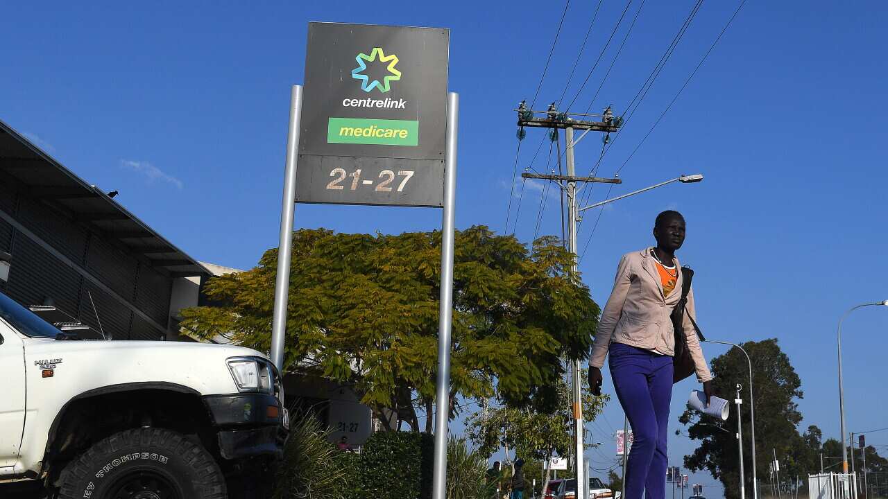 A parliamentary inquiry is investigating welfare payments (AAP)