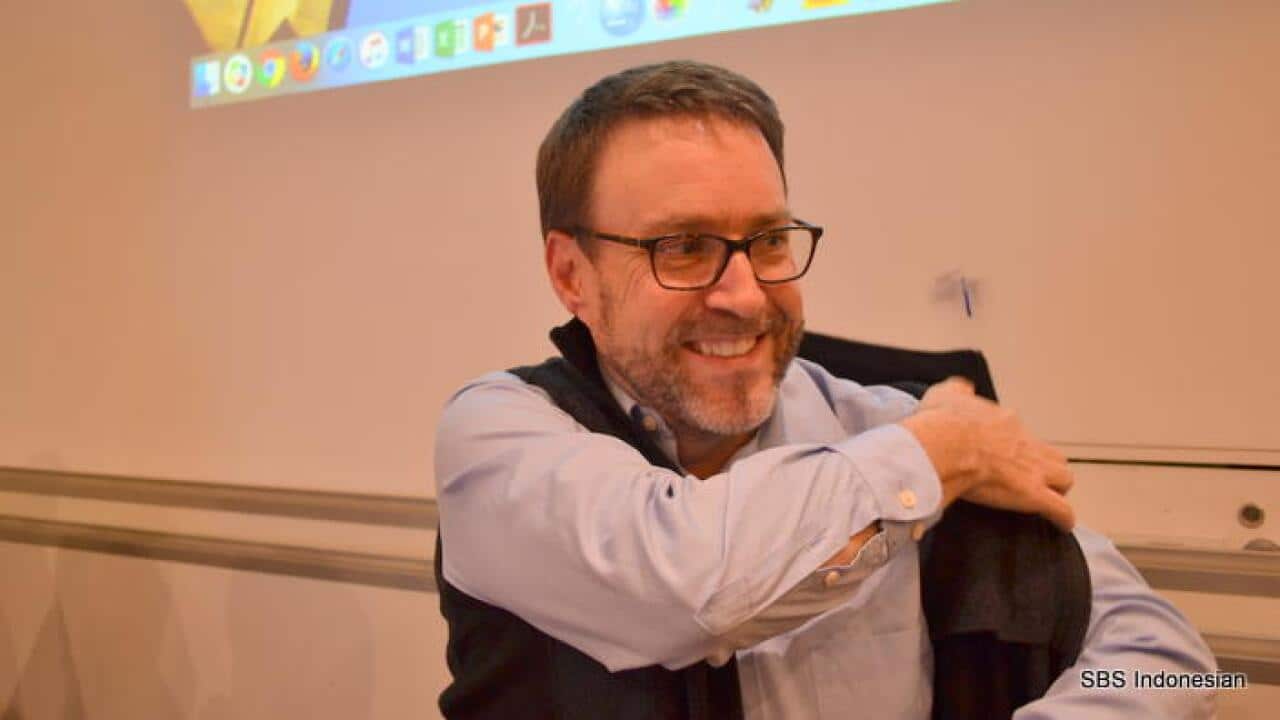 Prof Greg Barton at the forum discussion of “Preventing Radicalisation and Islamophobia in Our Diverse Society’ which was held by FMIA (Forum of Indonesian Community in Australia) – MELU, Sep 1st 2017.