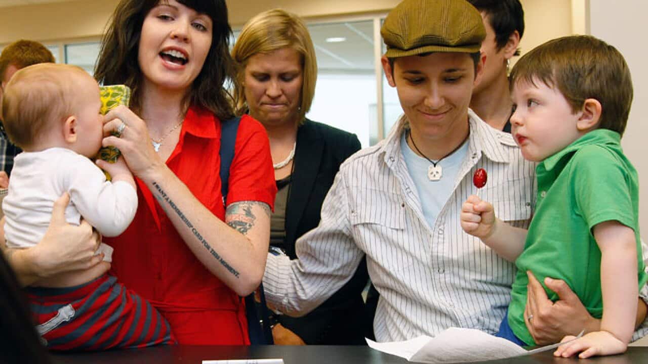 lesbian_mums_120514_B_AAP_1645687458