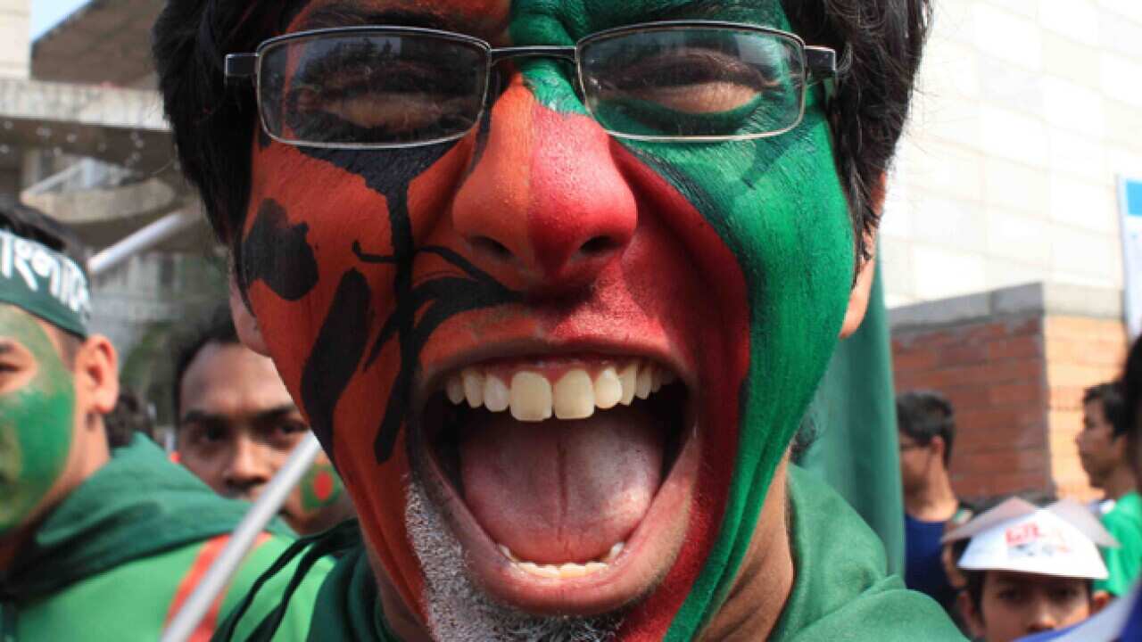 bangla_fan_cricket_jeannettefrancis_b_265324864