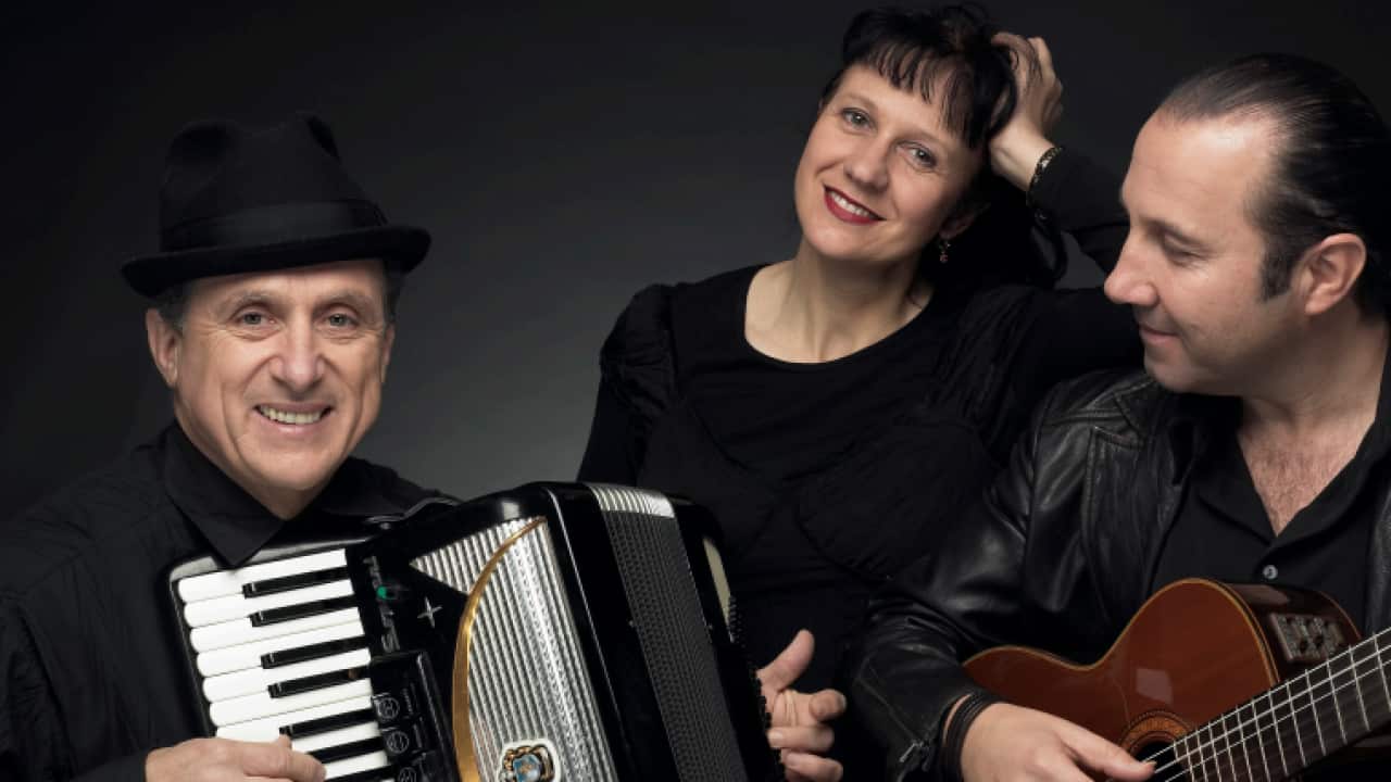 Nadia Piave trio band Caffe D'amore