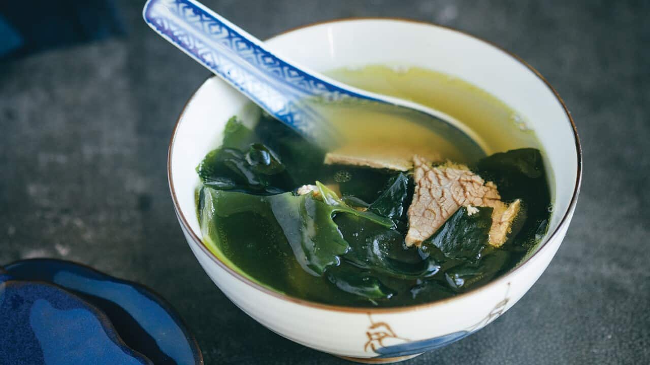 Seaweed and beef soup (miyeok guk)