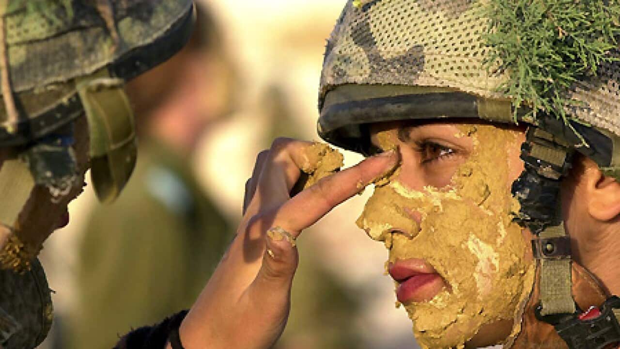 female_soldier_israel_090909_epa_aap_B_317903925