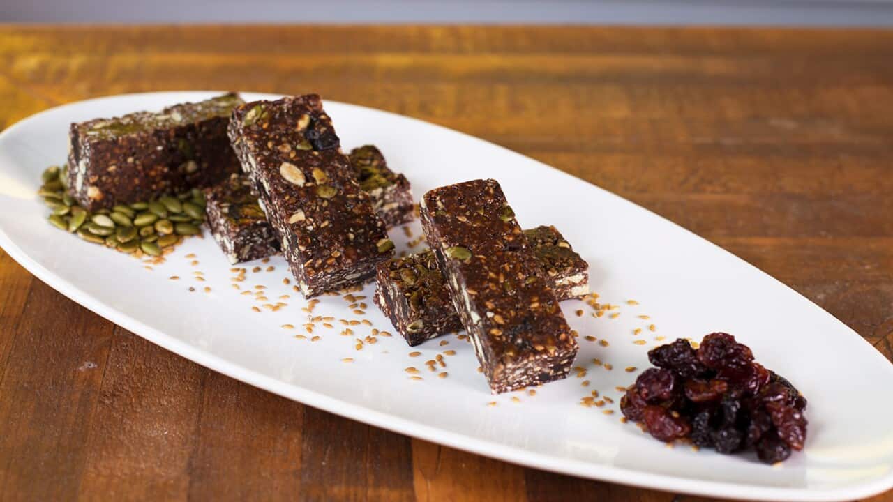 Cherry almond butter granola bars