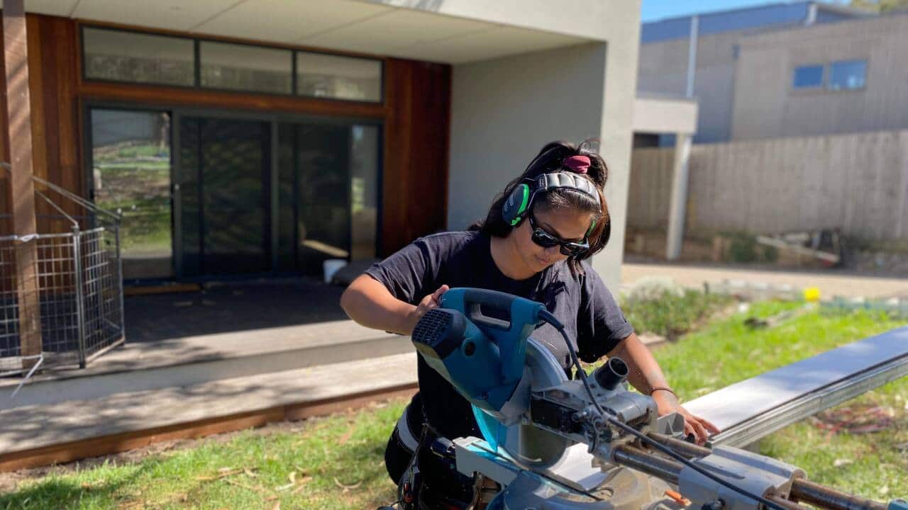 iwd, breakthebias, women's month, female tradie, female carpenter