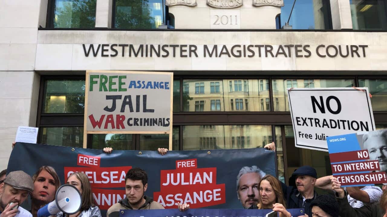 Julian Assange supporters (AAP)