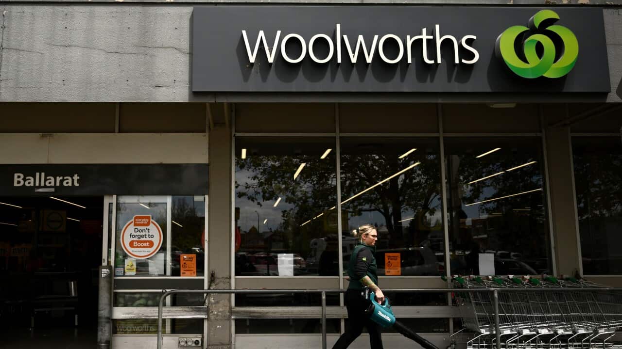 WOOLWORTHS SUPERMARKET STOCK