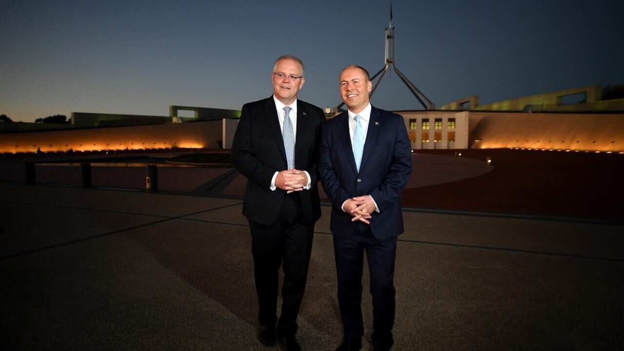 Mweka hazina Josh Frydenberg na Waziri Mkuu Scott Morrison waanza kuuza bajeti ya taifa katika vyombo vya habari